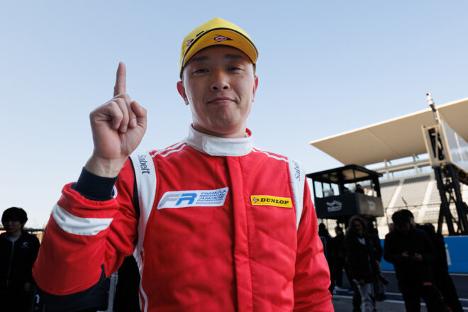 アキタ（ACR Formula R）