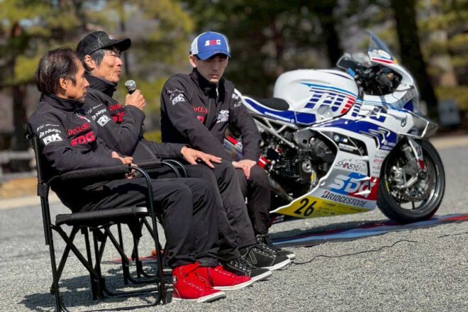 信州Re:N with TOTEC、松本城で2026年体制発表。奥田教介が新加入、鈴鹿8耐に挑み全日本ロードにもスポット参戦へ