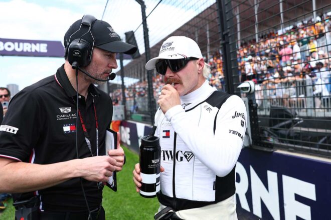 ジョン・ハワード＆バルテリ・ボッタス（キャデラック）