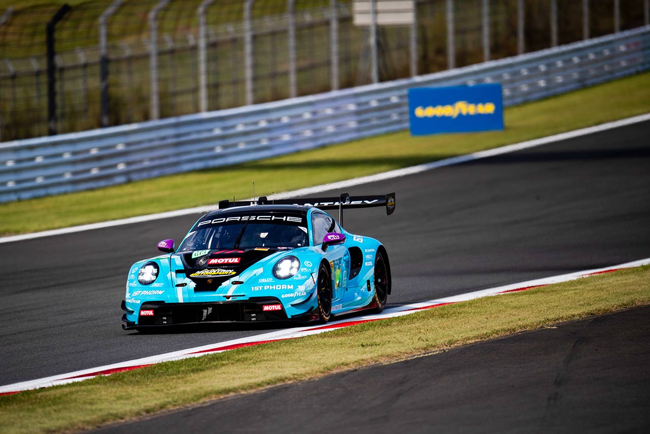 ポルシェ911 GT3 R