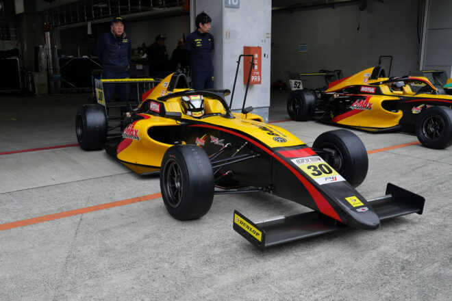 JMSレーシング、若手オーディションでFIA-F4参戦ドライバーを決定。実力伯仲の最終審査で17歳の2名を選出