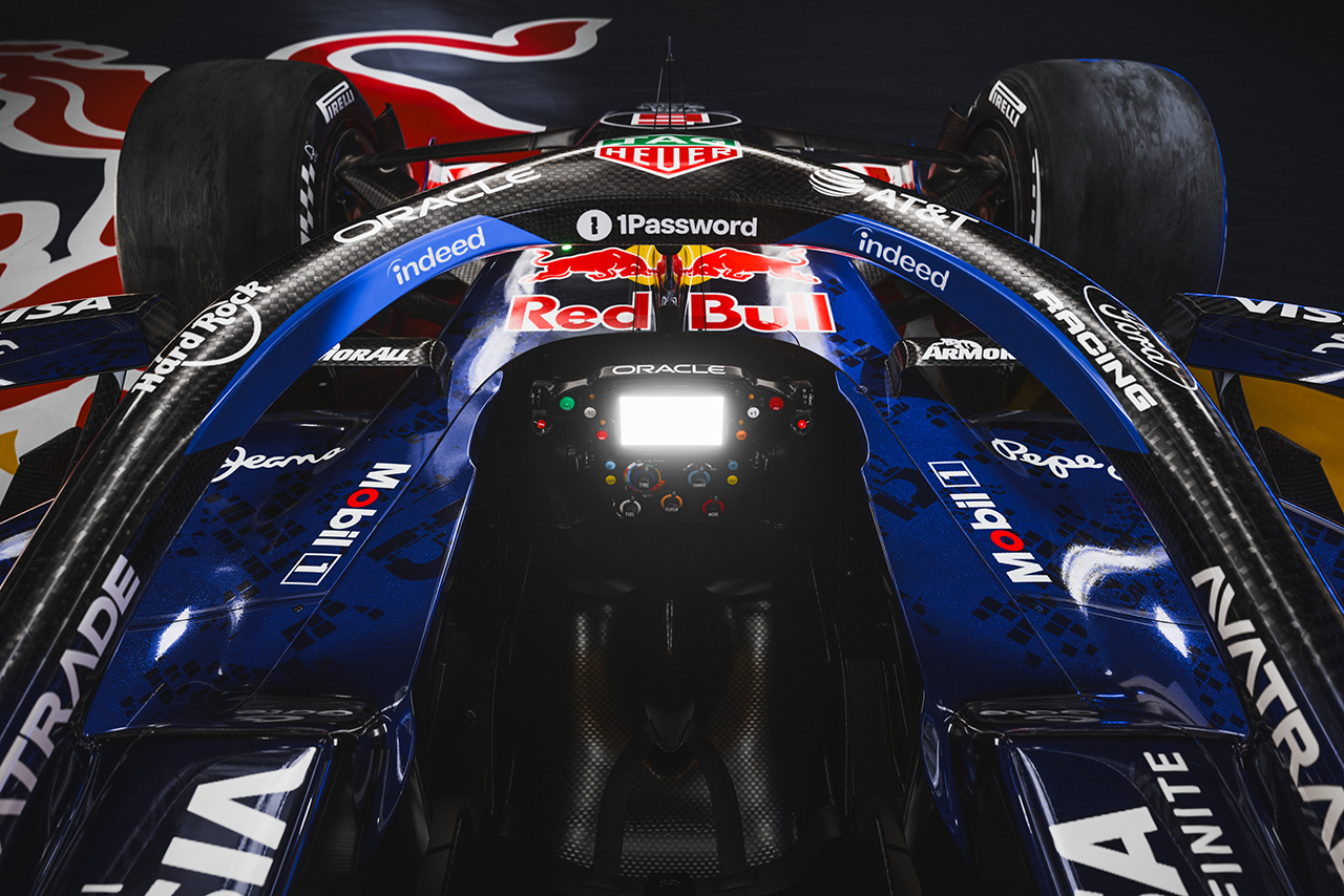 レッドブルRB22／2026年F1第2戦中国GPよりインディードのロゴが提示される