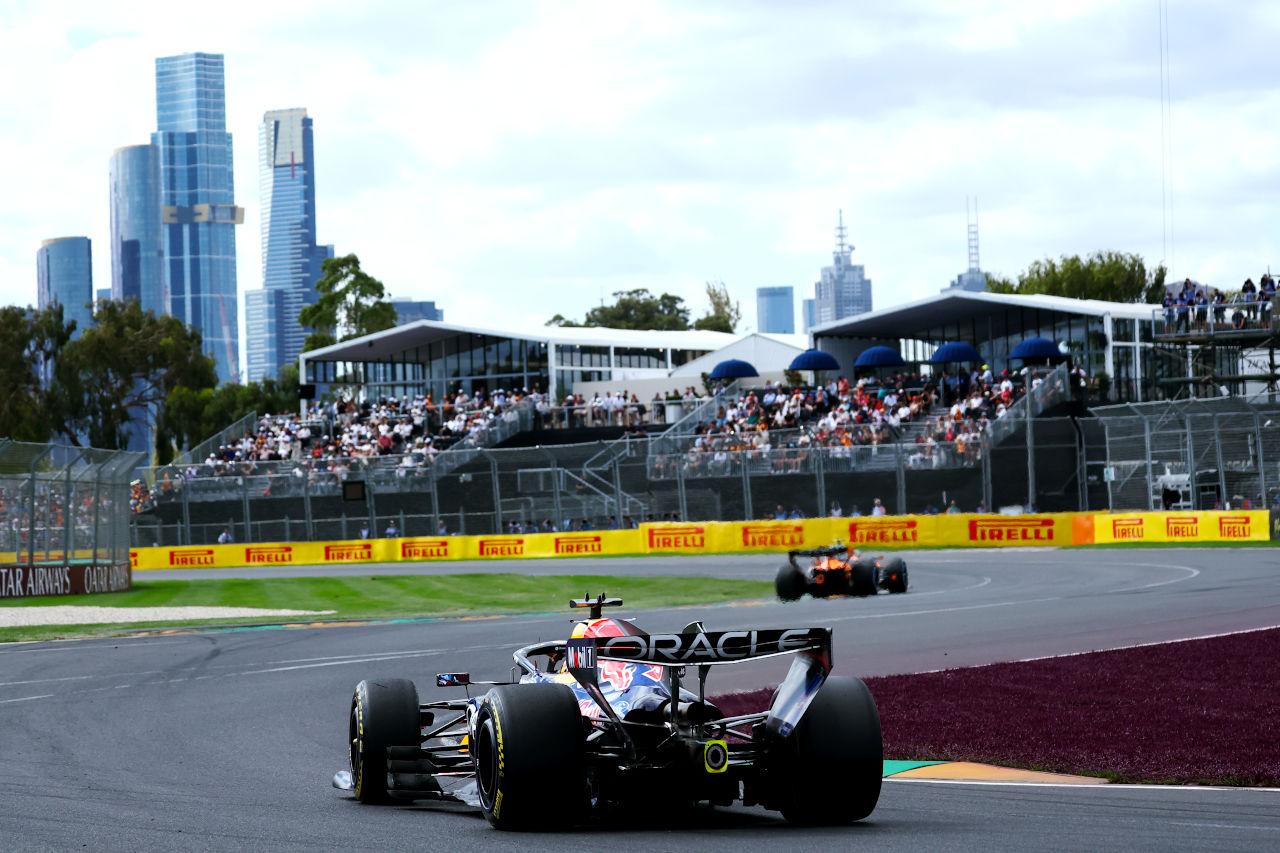 ライバルに後れを取ったレッドブルとマクラーレン。ギャップは大きいものの「衝撃的なことではない」とフェルスタッペン