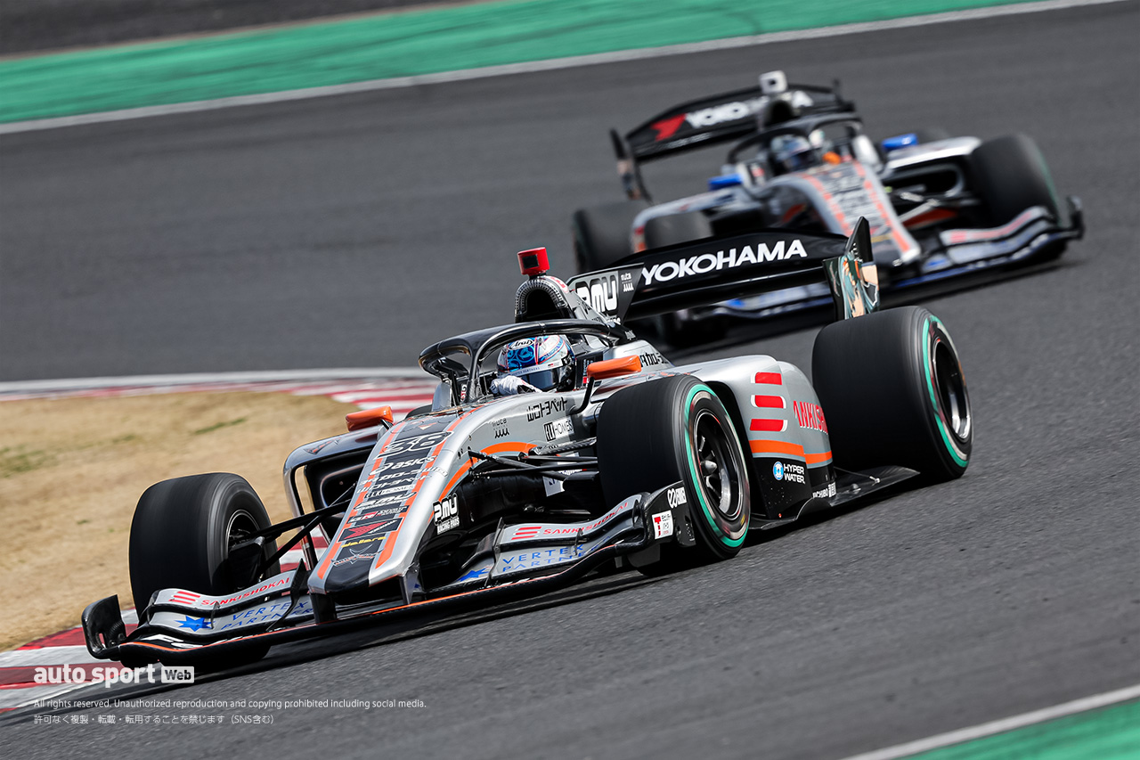 SANKI VERTEX PARTNERS CERUMO・INGINGの2台