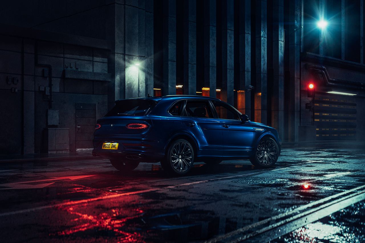 『ベントレー・ベンテイガ』に由来となった景勝地の名を冠した“アルテナーラ・エディション”が登場