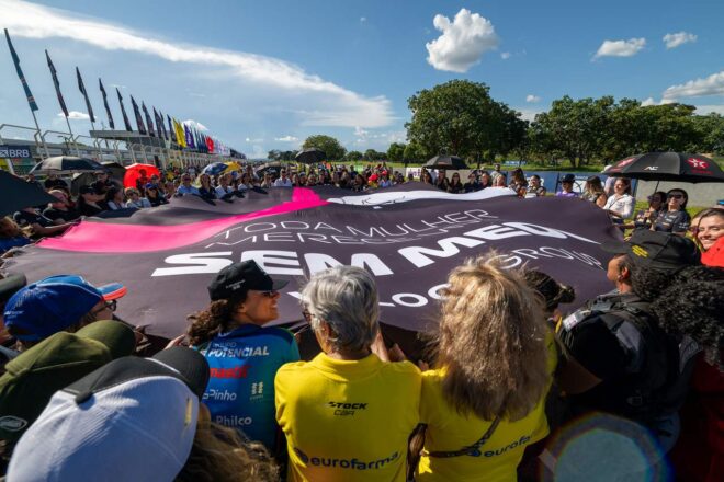 大排気量V8回帰のSUVストックは、酷暑のなか王者のミツビシ・エクリプスクロスが完勝／SCB開幕戦