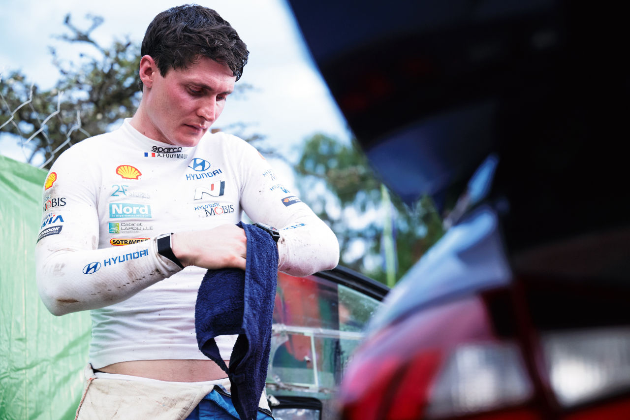 “貯金”激減の首位ソルベルグ「不運だったが、まだリードしている」／WRC第3戦ケニア デイ2コメント集