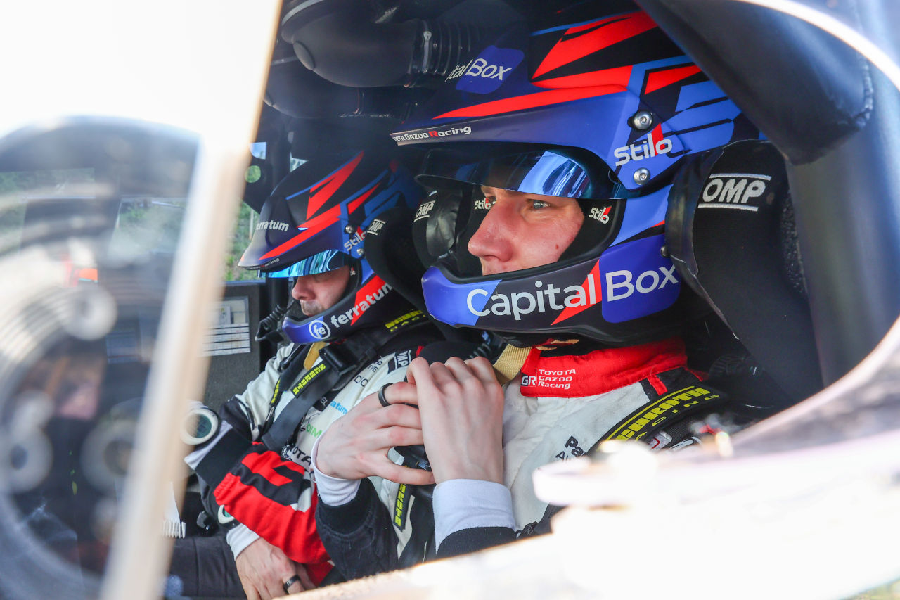 “貯金”激減の首位ソルベルグ「不運だったが、まだリードしている」／WRC第3戦ケニア デイ2コメント集