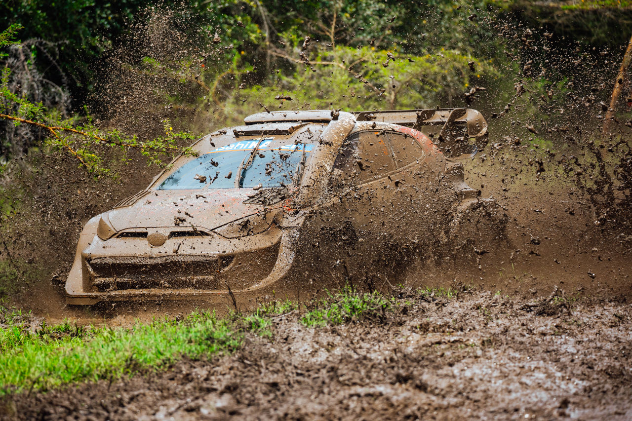 トヨタを悪夢が襲う。上位3台のGRヤリスがリタイア「現代のサファリ史上もっとも過酷」とカンクネン／WRC第3戦ケニア