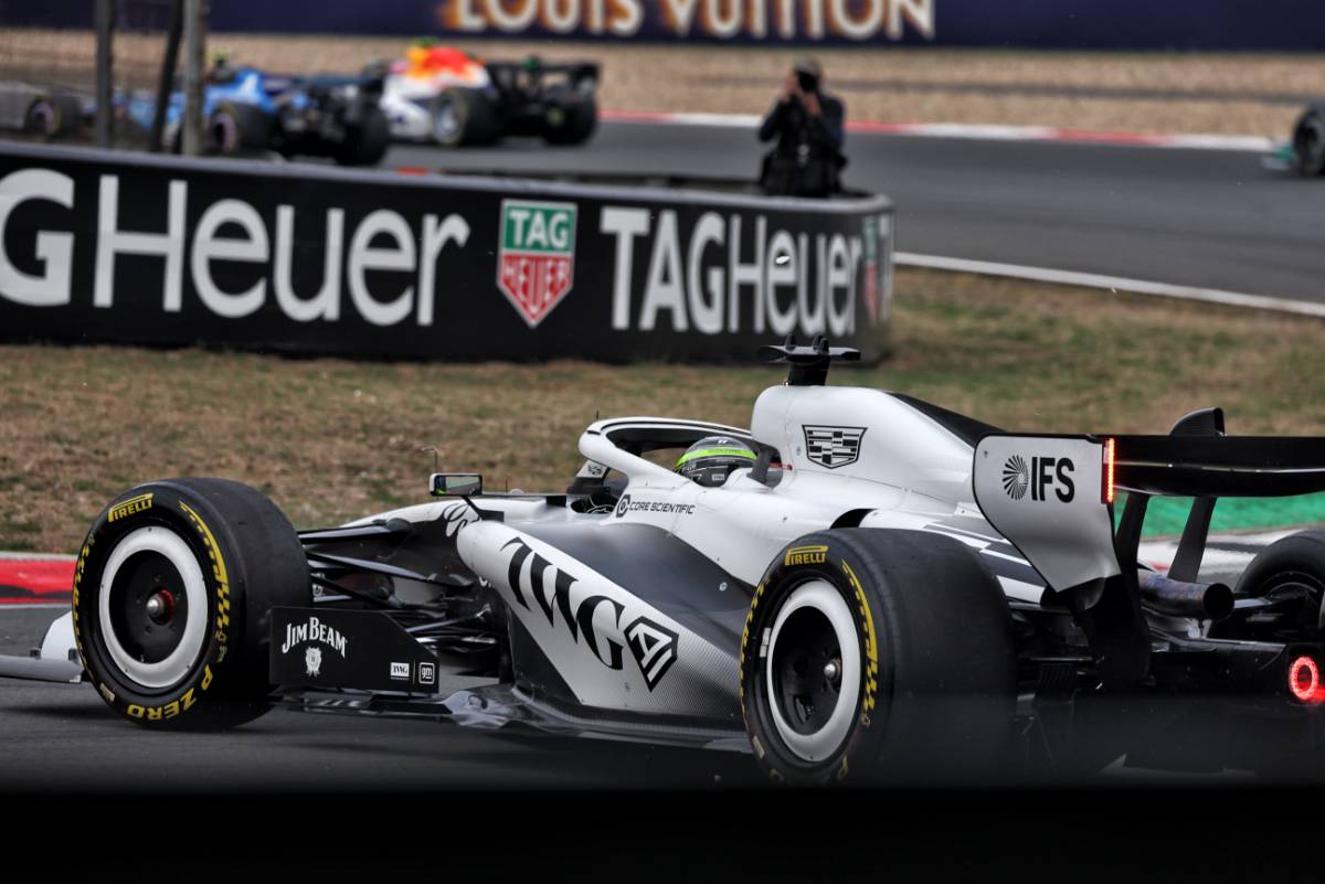 セルジオ・ペレス（キャデラック）