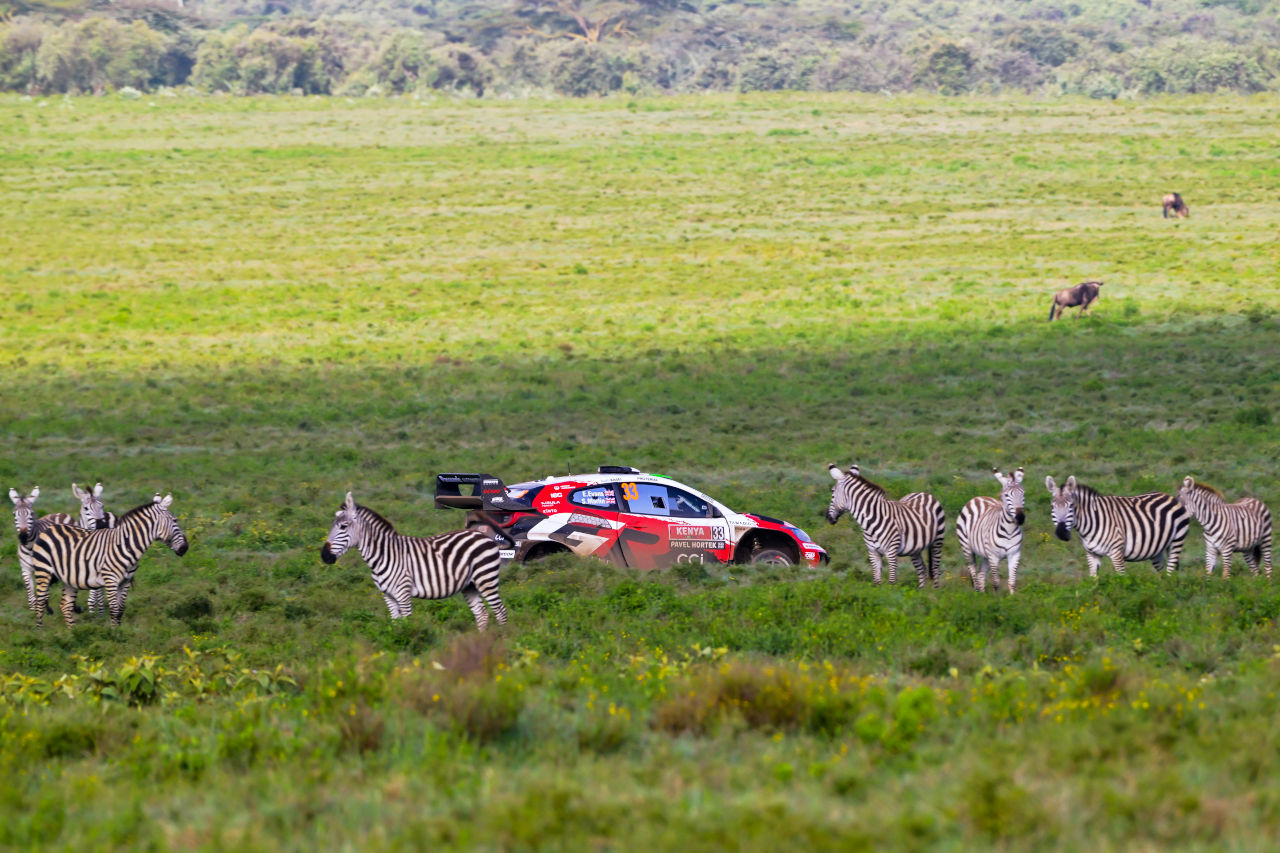 トヨタ、勝田貴元の初優勝でサファリ・ラリー6連覇を達成「彼らにふさわしい勝利」とカンクネン称賛／WRC第3戦ケニア