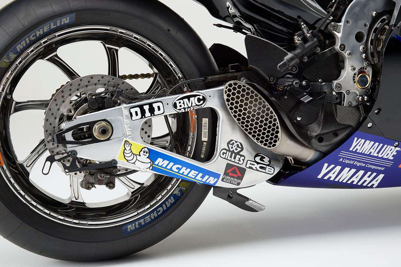 ヤマハ転換の1年。直4の進化とV4エンジンの並行開発と決断の裏側「これまでとは別のマシンです」／MotoGP