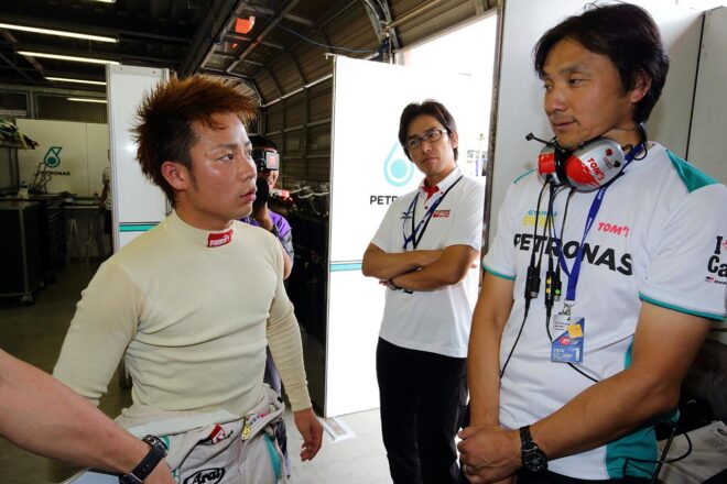 勝田貴元のWRC初優勝に、かつての恩師、僚友、親友も満面の笑み「素晴らしい！」「良かった！」「言葉がない！」