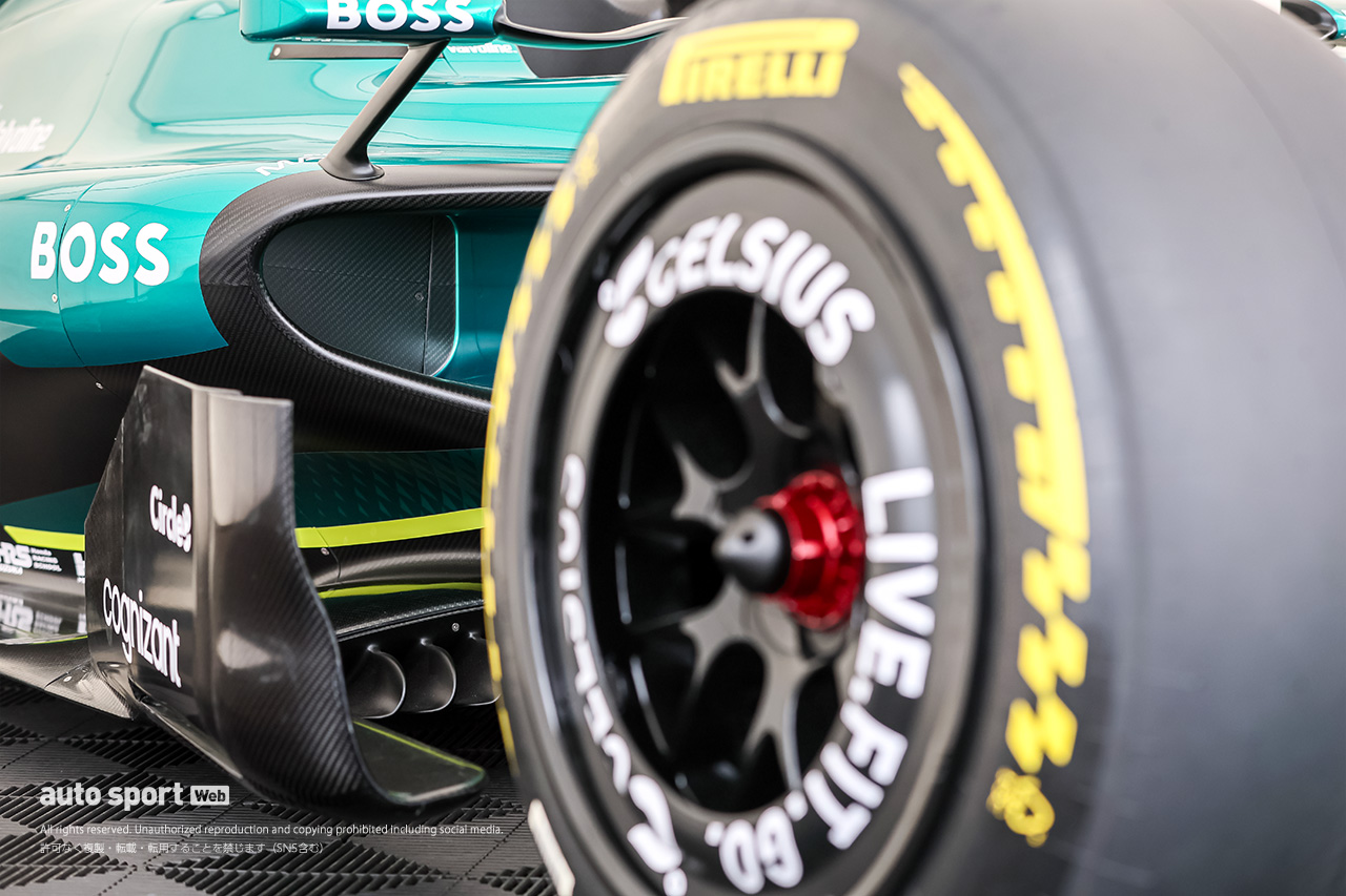 最新F1マシンがモータースポーツジャパン2026に登場。アストンマーティン・ホンダ『AMR26』が横浜・山下ふ頭に展示中