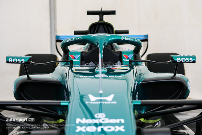 最新F1マシンがモータースポーツジャパン2026に登場。アストンマーティン・ホンダ『AMR26』が横浜・山下ふ頭に展示中