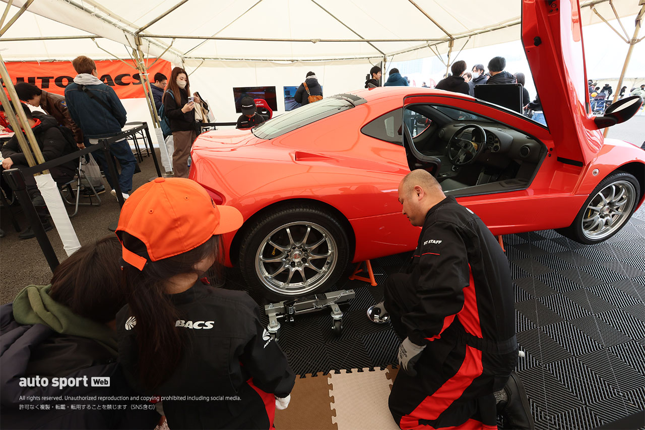 ル・マンクラス優勝＆WRCグループBの激レアロータリーマシンが横浜で力走【JAFモータースポーツジャパン2026写真日記】