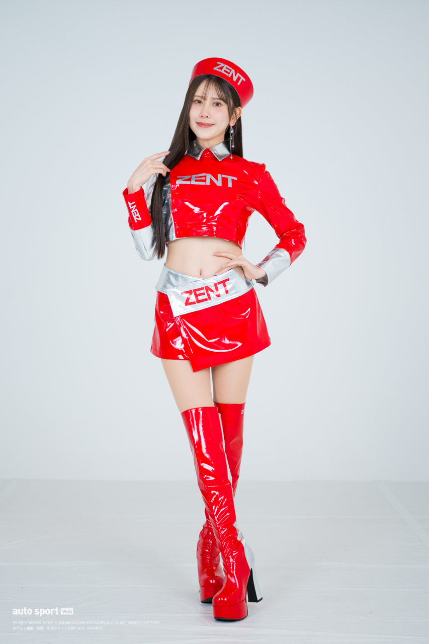 レースクイーンも憧れる人気ユニット『ZENTsweeties』が2026年の新コスチュームをお披露目