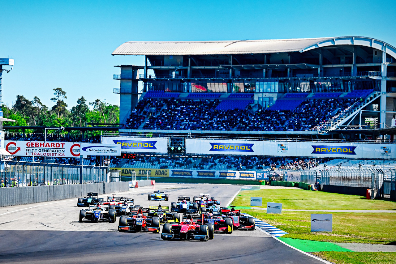 2025年BOSS GP第1戦ホッケンハイムのスタートシーン