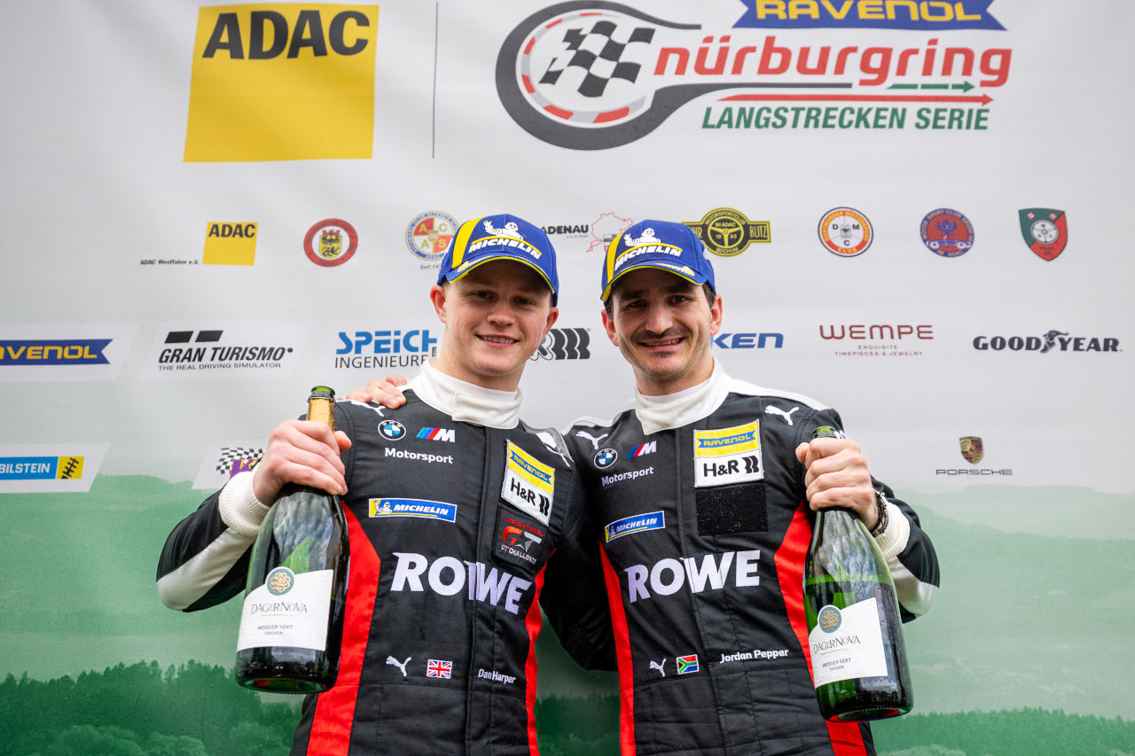 フェルスタッペン組メルセデスAMGの優勝剥奪。タイヤ規定違反で失格、NLS2の勝利はローヴェBMWの手に