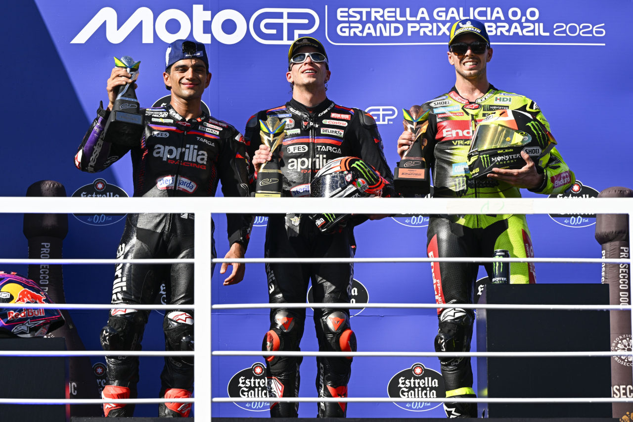 4連勝のベゼッチがランキング首位に浮上。アプリリアが1-2決める／第2戦ブラジルGP