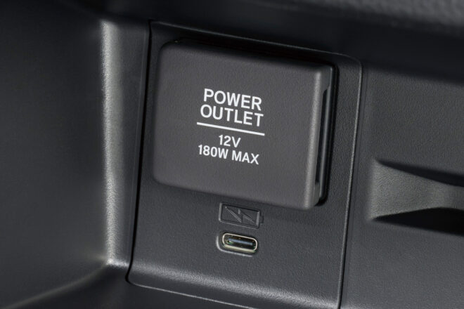 ホンダ、N-VANに一部改良を実施。安全性や利便性の向上に加え、特別仕様車にボディカラーの追加も