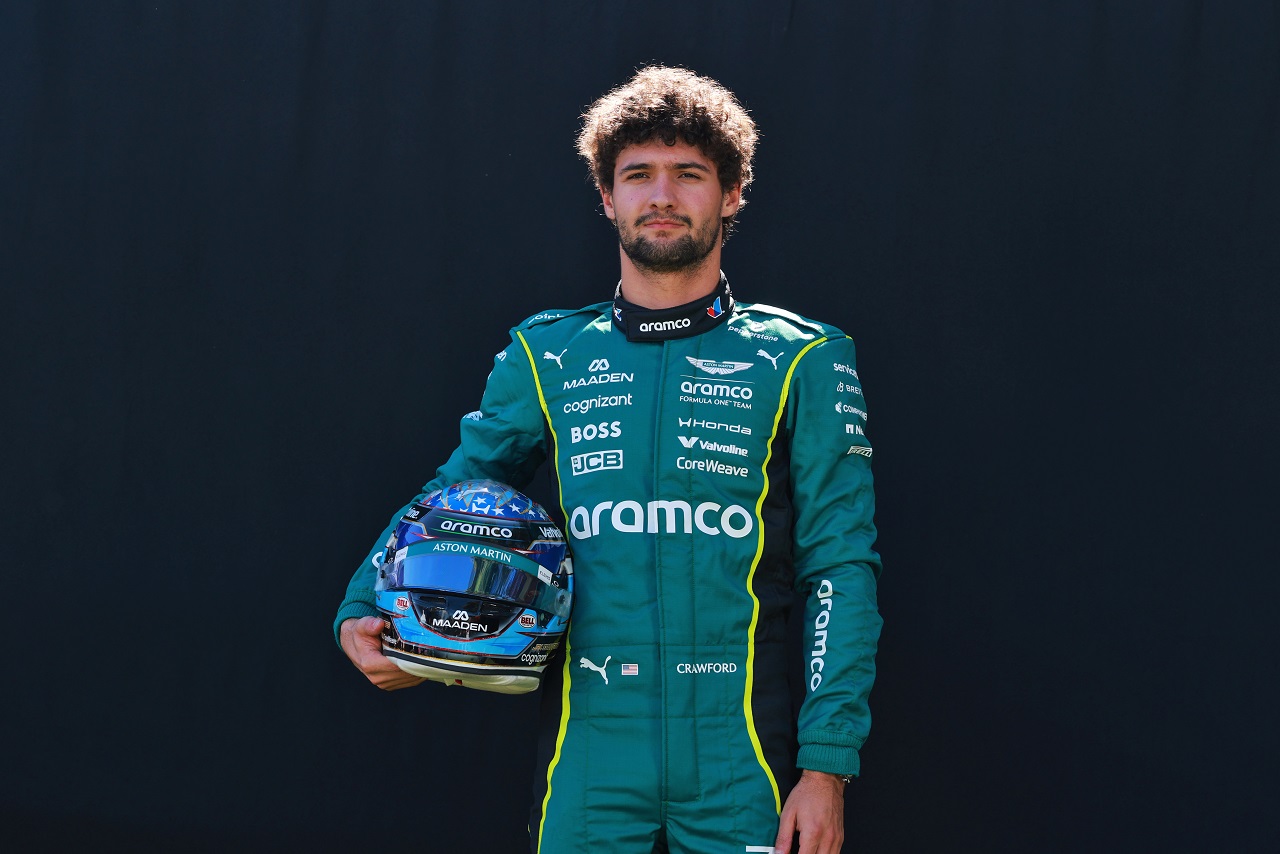 アストンマーティンのサードドライバーを務めるジャック・クロフォード