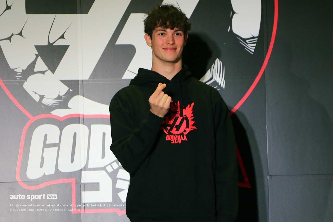 「ゴジラの大胆、ダイナミックなところに共鳴」ハースF1小松代表も納得のデザイン。アグレッシブな印象にオコン＆ベアマンも満足