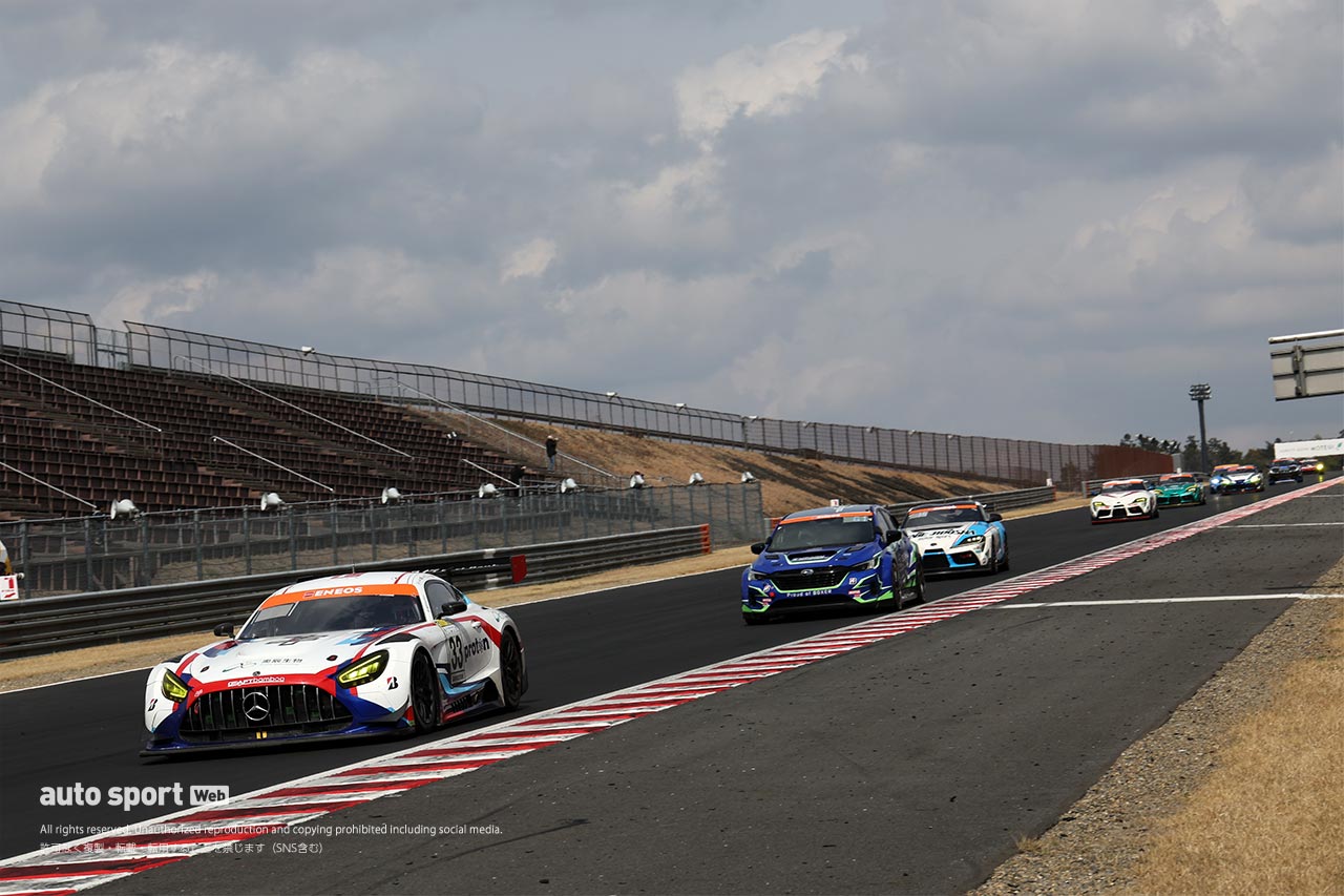 スーパー耐久第1戦ではレコード更新続出。路面全面改修のモビリティリゾートもてぎでスーパーフォーミュラもタイム向上!?