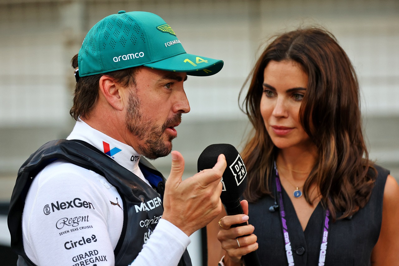 フェルナンド・アロンソ（アストンマーティン）とパートナーのメリッサ・ヒメネスさん