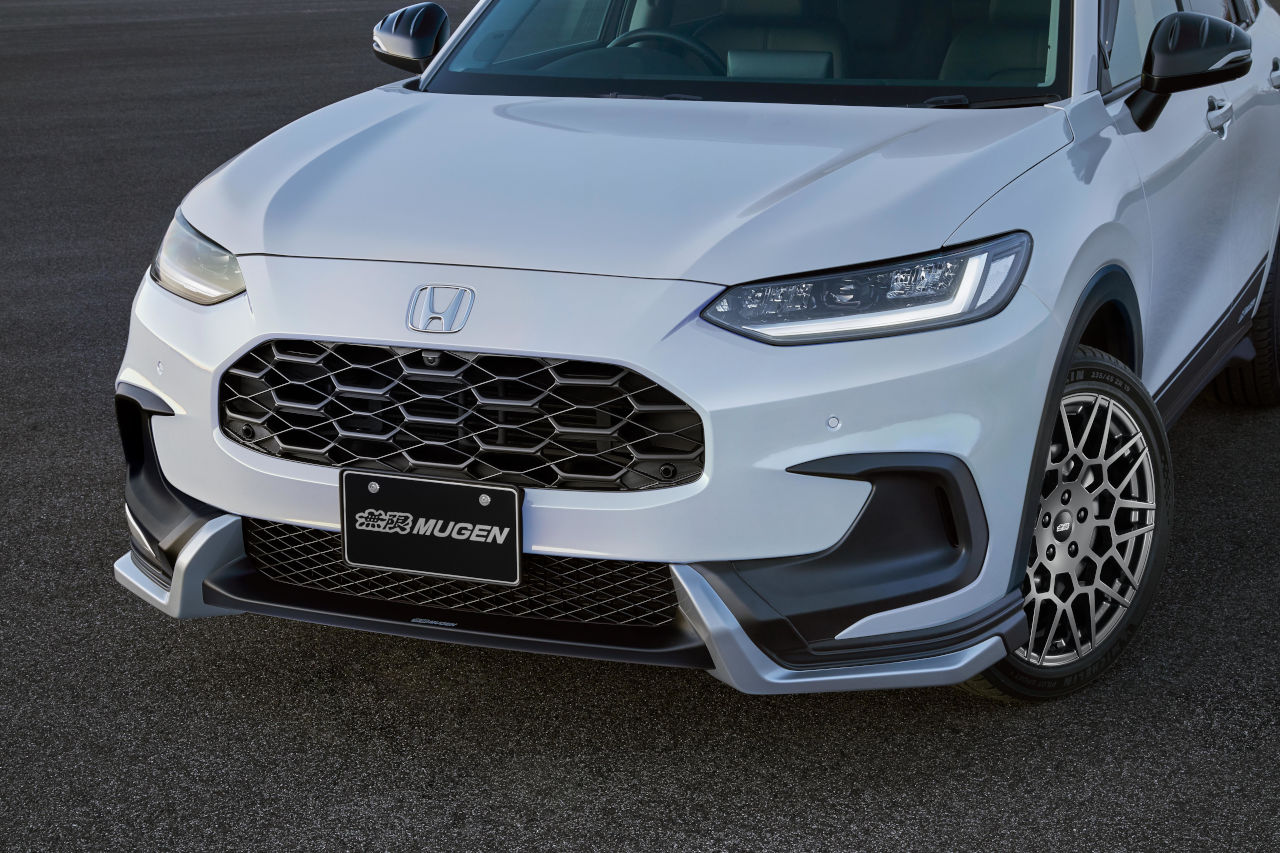 改良型『ホンダZR-V』はe：HEVに一本化。ハニカムグリル採用の特別仕様車“クロスツーリング”を新設定