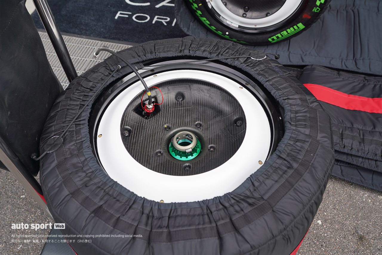 2026年F1第3戦日本GP木曜日　ハースのホイール＆ホイールカバー