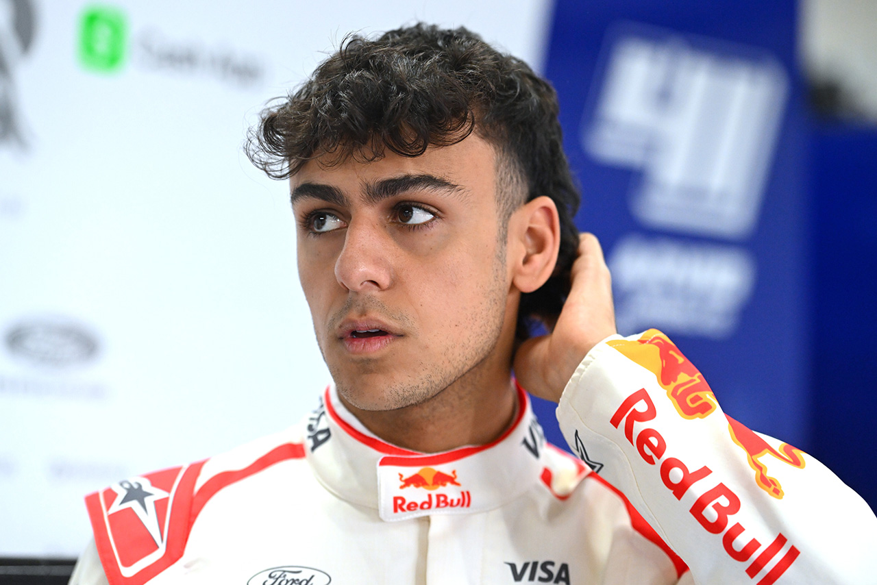 アービッド・リンドブラッド（レーシングブルズ）