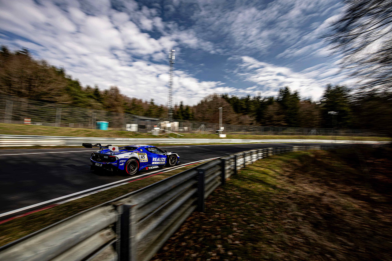 45号車フェラーリ296 GT3エボ