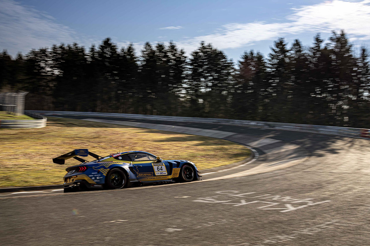 64号車フォード・マスタング GT3（HRT Ford Racing）