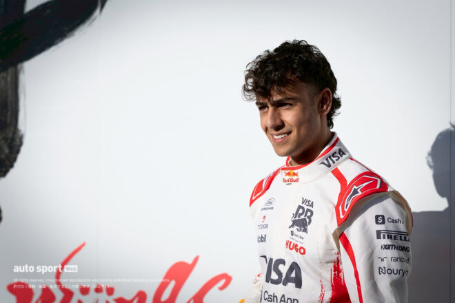 アービッド・リンドブラッド（レーシングブルズ）