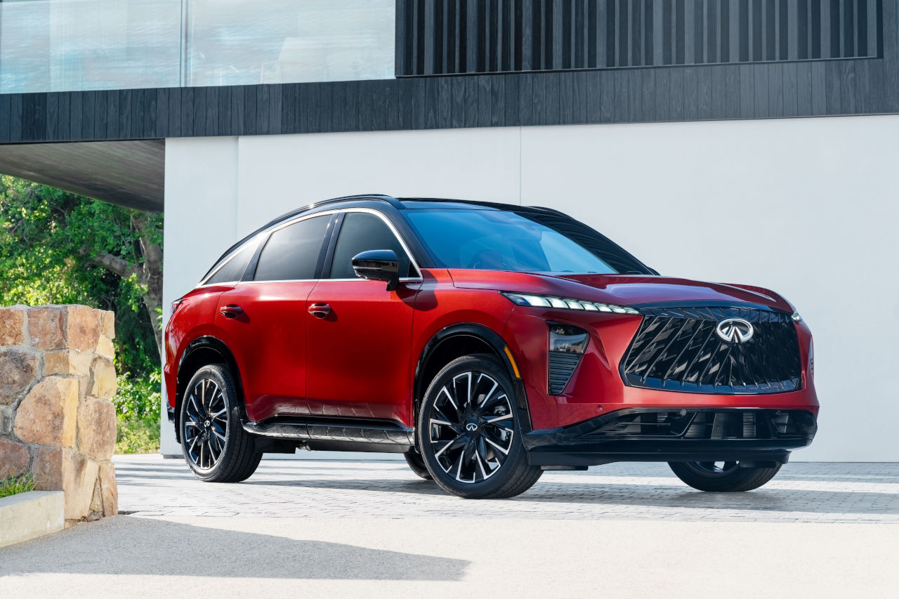 ニッサン、新型『インフィニティQX65』を発表。大胆なファストバックデザインを採用した高級SUV