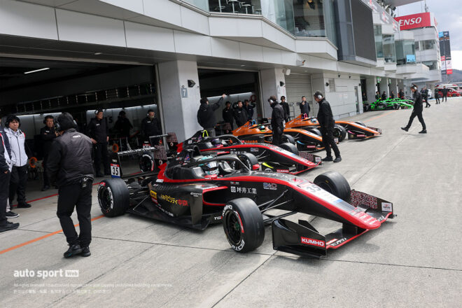 スーパーフォーミュラ・ライツが富士で開幕。三井優介と梅垣清がポールポジションを分け合う