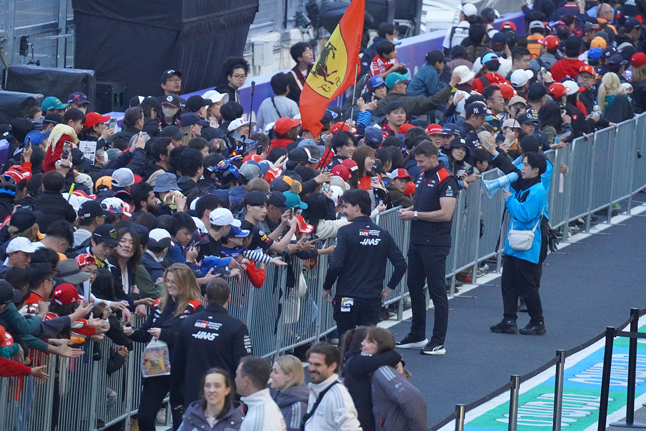 ノンストップ・ナイトピットレーンウォーク