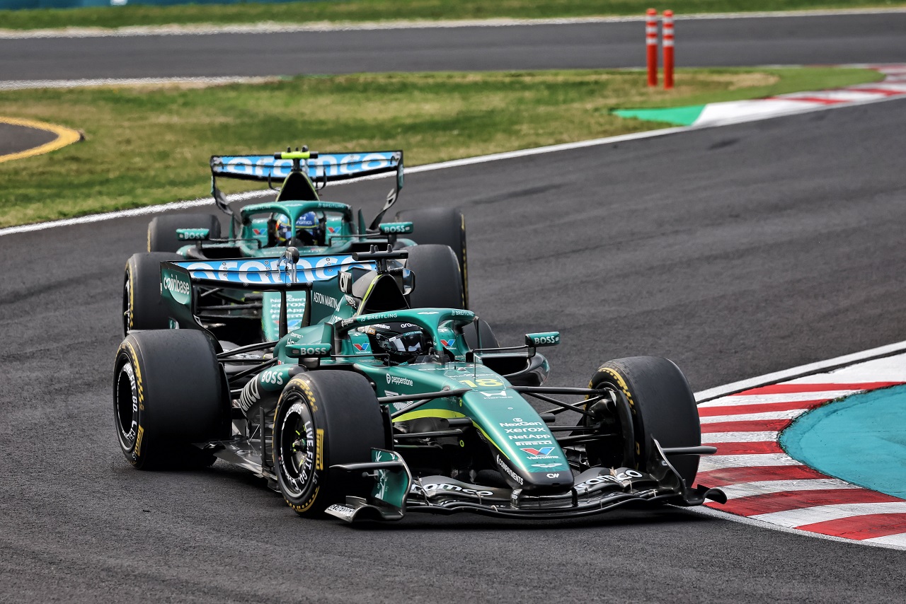 ランス・ストロールとフェルナンド・アロンソ（アストンマーティン）