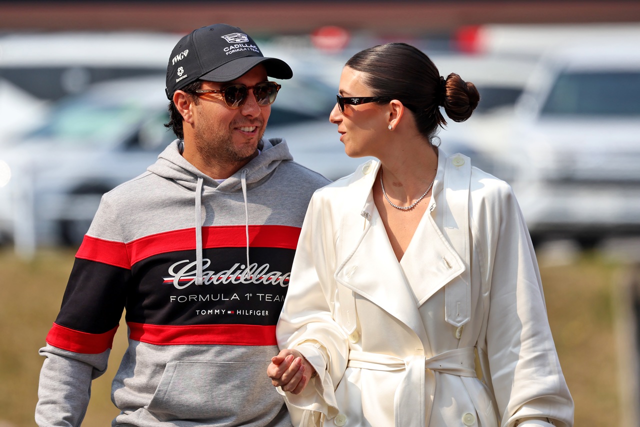 2戦連続でW完走を果たしたキャデラック　「アストンマーティンより速かった」とペレスはチームの進歩に満足　