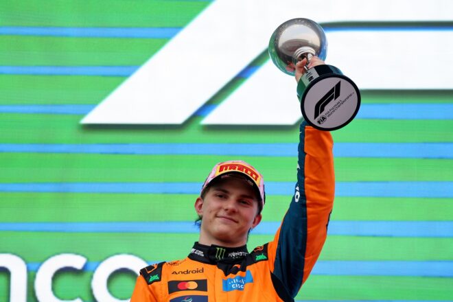 オスカー・ピアストリ（マクラーレン）