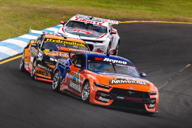 新『ラリーXアメリカ』創設へ。NASCARペアのシンドリックとSVGが旧ナイトロクロス車両をテスト