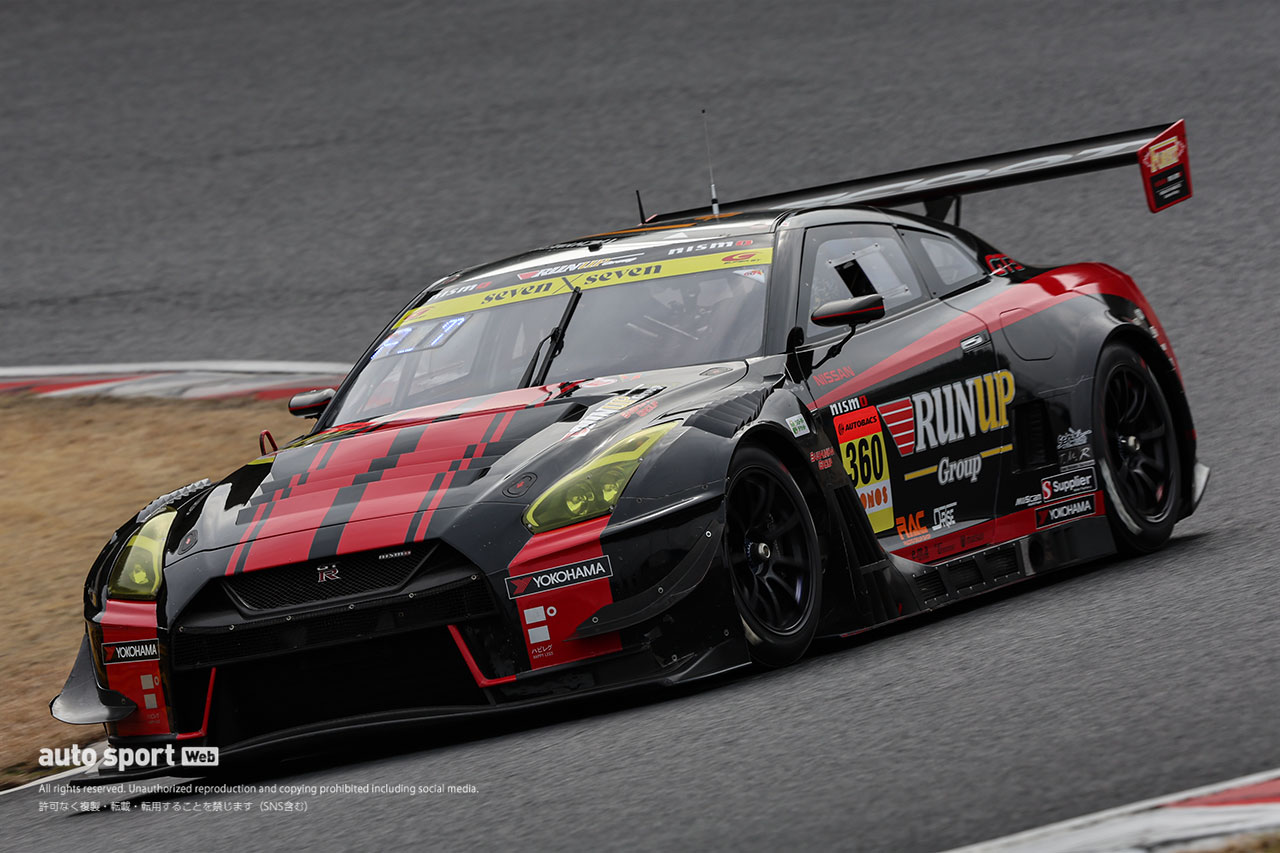 360号車RUNUP × SOL GT-R