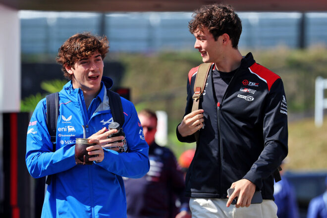 フランコ・コラピント（アルピーヌ）＆オリバー・ベアマン（ハース）