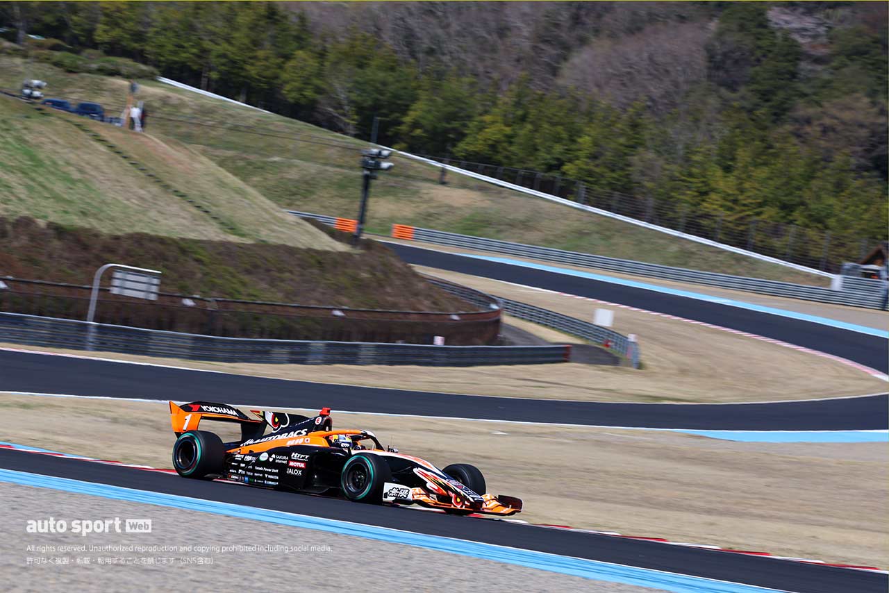 岩佐歩夢（TEAM MUGEN AUTOBACS）