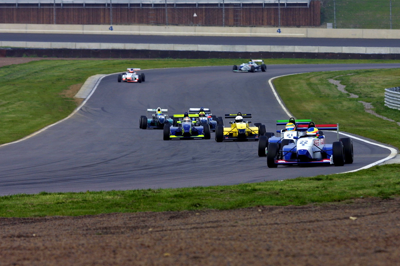 2021年イギリス・フォーミュラ・ルノー・ウインターシリーズ第1戦＆第2戦ロッキンガム