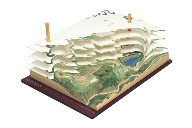 ダイナミックなレイアウトを体験しよう。ユニークな『紙で作る立体地形図キット』にオートポリス追加
