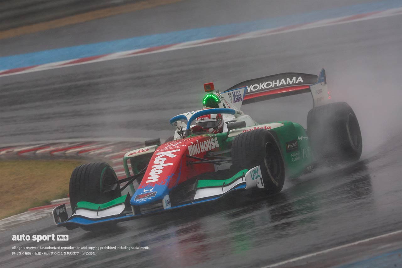 Juju（HAZAMA ANDO Triple Tree Racing）