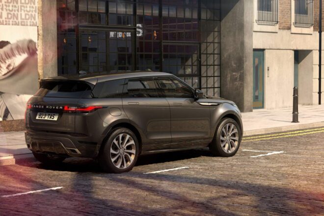 レンジローバー、英国の首都からインスピレーションを得た“LONDON EDITIONS”第一弾の2車種を導入