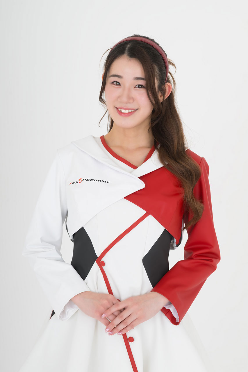 富士スピードウェイ、織戸茉彩の新チェカ就任とサーキットナビゲーター『クレインズ』の2026年メンバーを発表